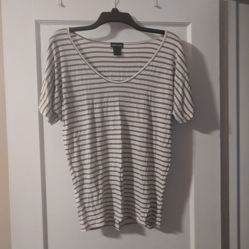 Taupe and White V Neck Tee Large
